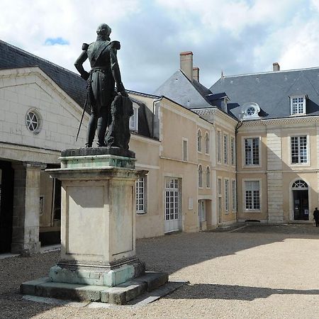 Maison D'Hotes De Charme - Au Lys Blanc Chateauroux Exterior photo